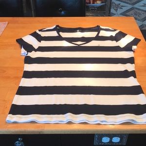 Tommy Hilfiger Short Sleeve V-Neck Striped Shirt